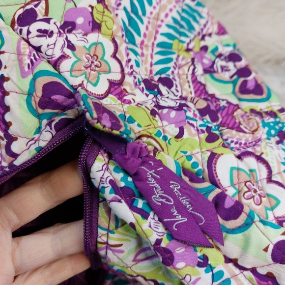 Vera Bradley Disney Parks Plums Up Mickey Large Duffle Purple Weekend/Tr… - Picture 11 of 11